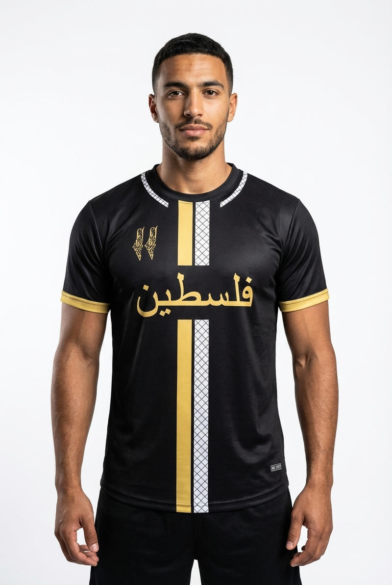 Maillot Palestine Noir - Bandes Jaune Blanche - mannequin_face - Maillot Palestine Officiel